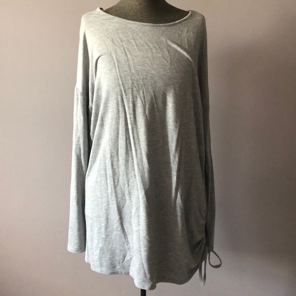 NWT Soyaconcept grey long sleeve tunic ruched